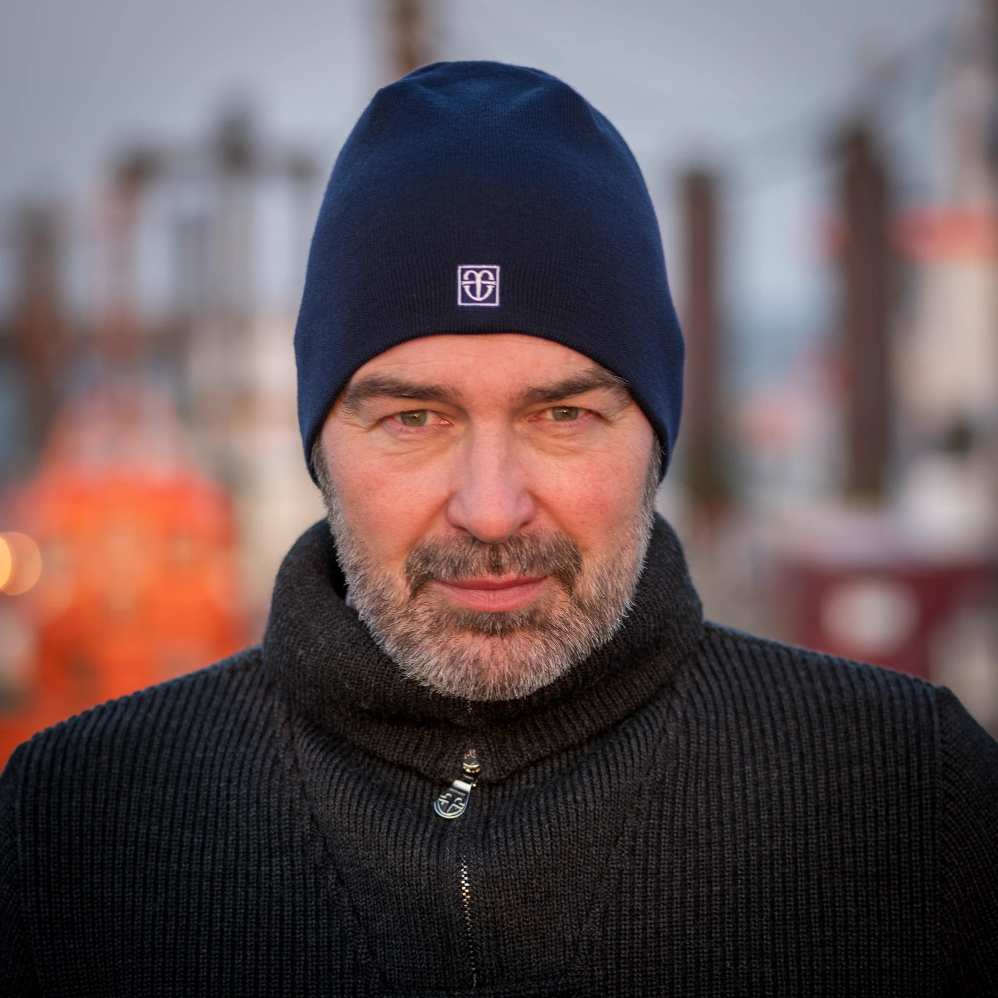 Feine Mütze glatt